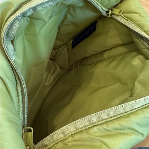 Baggu Puffy Mini Tote pistachio EUC - Picture 7 of 8